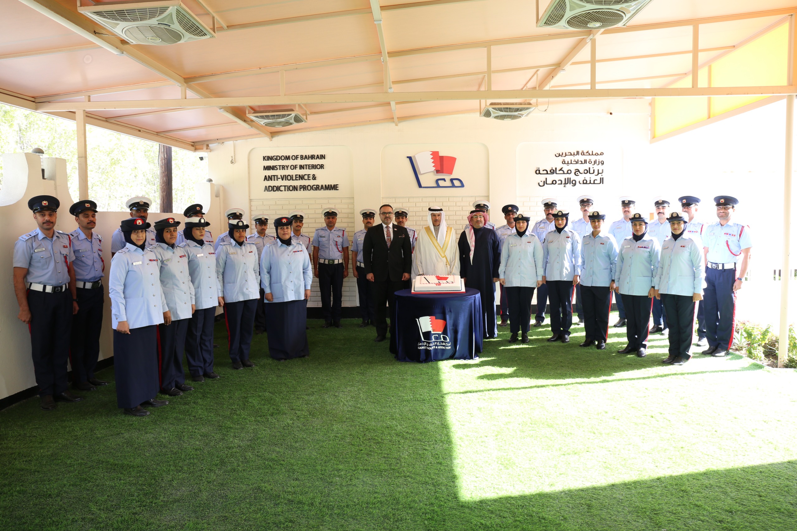 رئيس لجنة برنامج مكافحة العنف والإدمان معا يشيد بمسيرة 15 عاماً من الإنجازات ويؤكد أن ما تحقق يعكس الرؤية الاستراتيجية لمعالي وزير الداخلية في تعزيز الأمن المجتمعي<